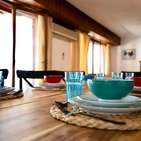 Marta, A Fantastic By The Sea Villa