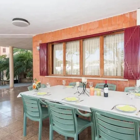 Villa Marta, A Fantastic By The Sea